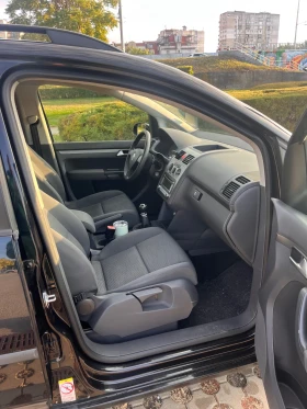 VW Touran tsI - 8499 лв. / 4345.47 € - 15097794 13