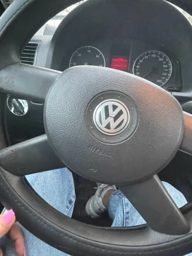 VW Golf - 2500 € / 4889.57 лв. - 89749142 9