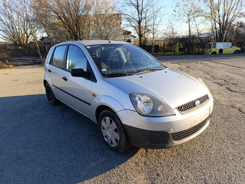 Ford Fiesta 1.3i klima, снимка 1 - Автомобили и джипове - 49564465