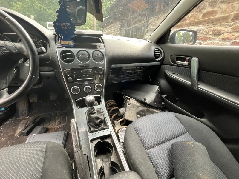 Mazda 6 2.0d, снимка 8 - Автомобили и джипове - 51074232