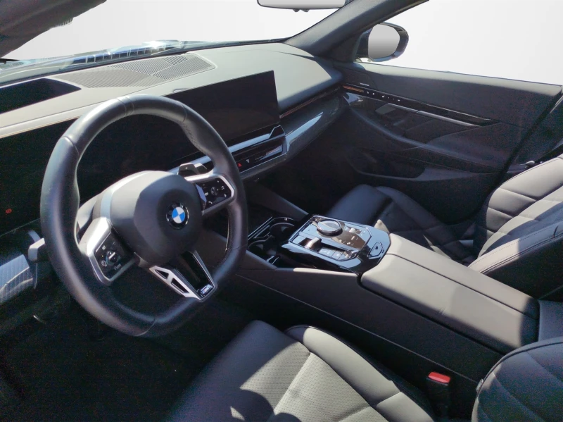 BMW 520 xDrive, снимка 6 - Автомобили и джипове - 51284609