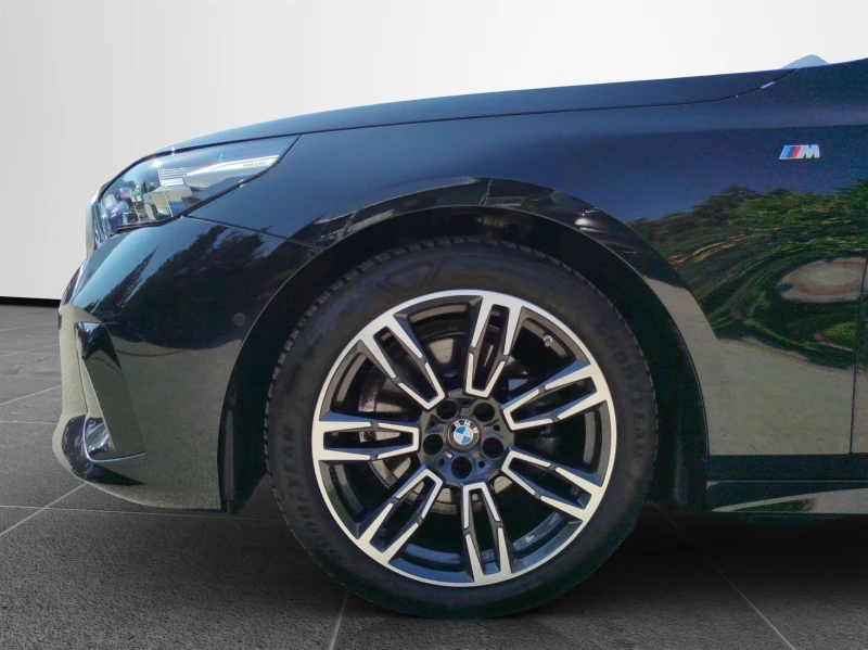 BMW 520 xDrive, снимка 5 - Автомобили и джипове - 51284609