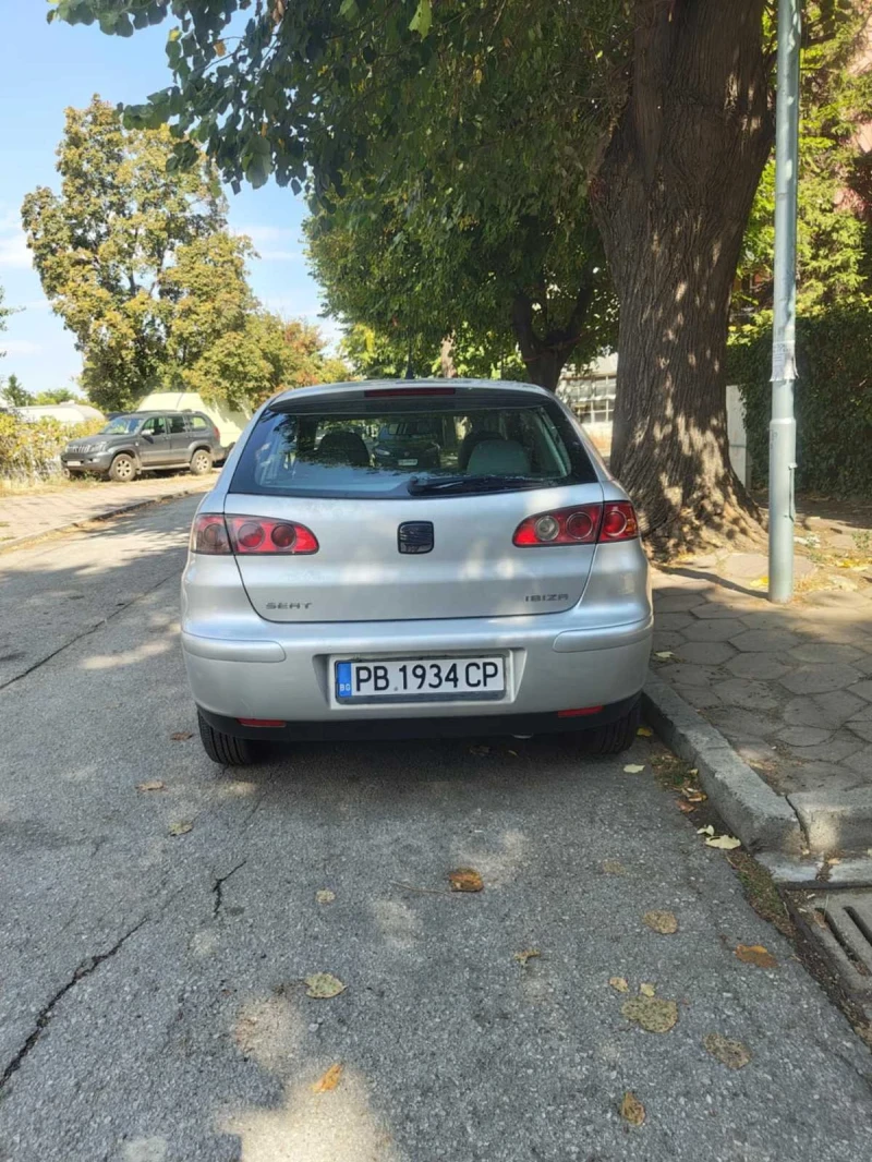 Seat Ibiza, снимка 5 - Автомобили и джипове - 52324967