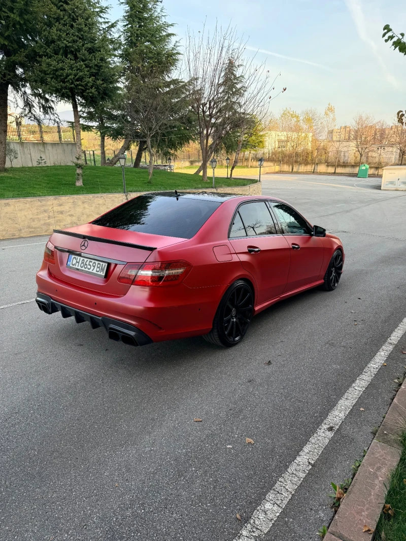 Mercedes-Benz E 350 3.0 CDI, снимка 4 - Автомобили и джипове - 52632560