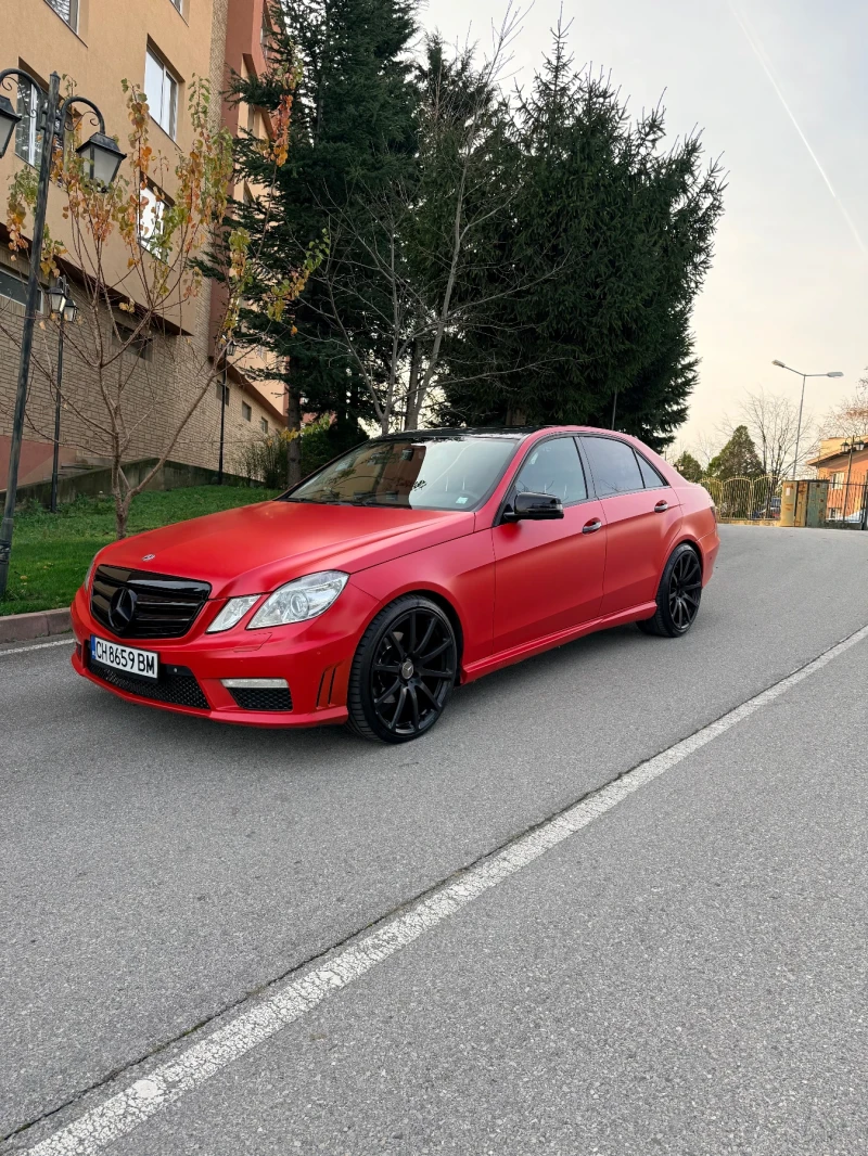 Mercedes-Benz E 350 3.0 CDI, снимка 2 - Автомобили и джипове - 52632560