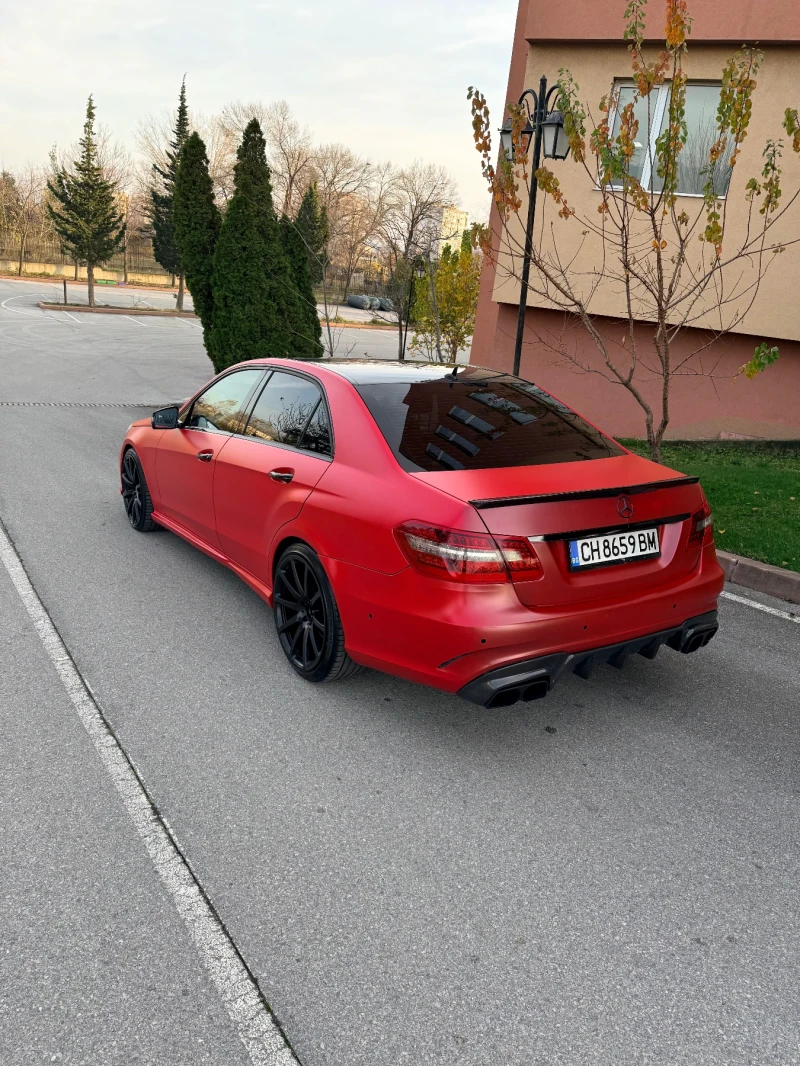 Mercedes-Benz E 350 3.0 CDI, снимка 3 - Автомобили и джипове - 52632560