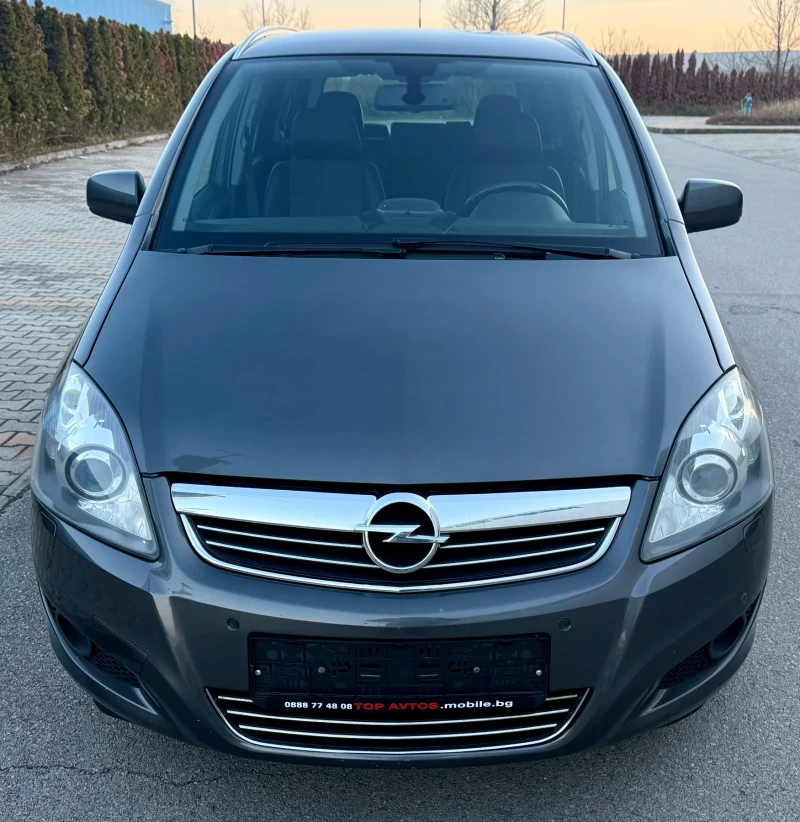 Opel Zafira 1.6i/116kc/* Facelift* /* Cosmo* /Кожа/Ксенон/PDC/, снимка 2 - Автомобили и джипове - 52856300