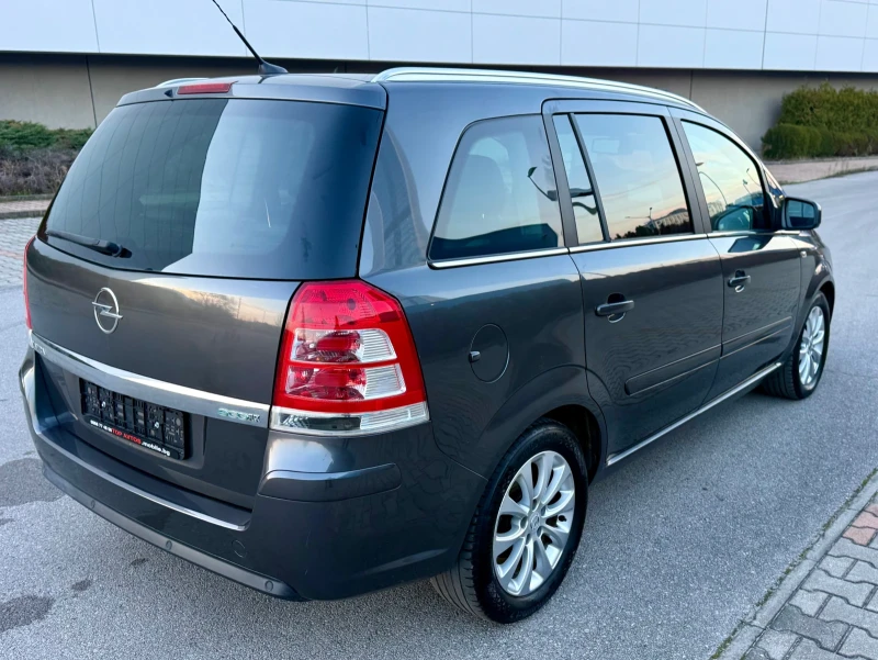 Opel Zafira 1.6i/116kc/* Facelift* /* Cosmo* /Кожа/Ксенон/PDC/, снимка 4 - Автомобили и джипове - 52856300