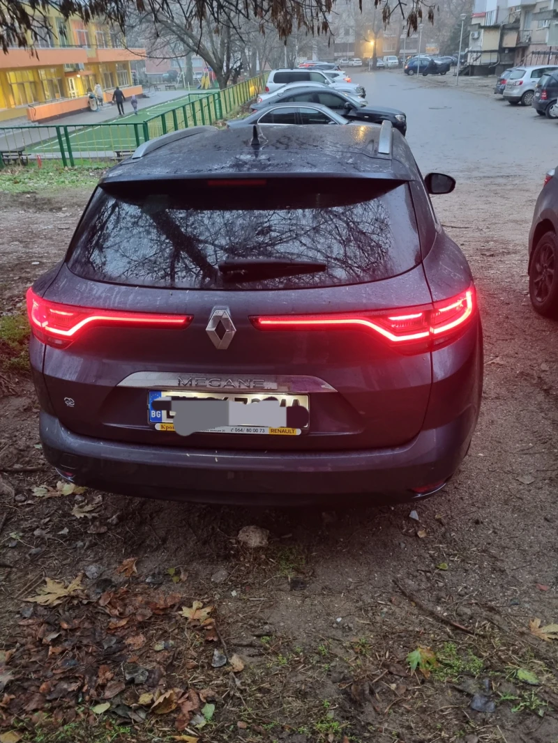 Renault Megane, снимка 3 - Автомобили и джипове - 52945637