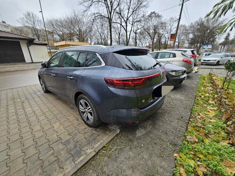 Renault Megane, снимка 2 - Автомобили и джипове - 52945637