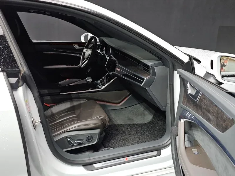 Audi A7 3.0 TDI Quattro - САМО 30% АВАНС, снимка 17 - Автомобили и джипове - 55430835