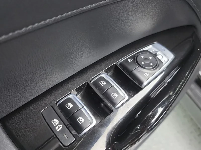 Kia K5 2.0 - САМО 30% АВАНС, снимка 12 - Автомобили и джипове - 55734822