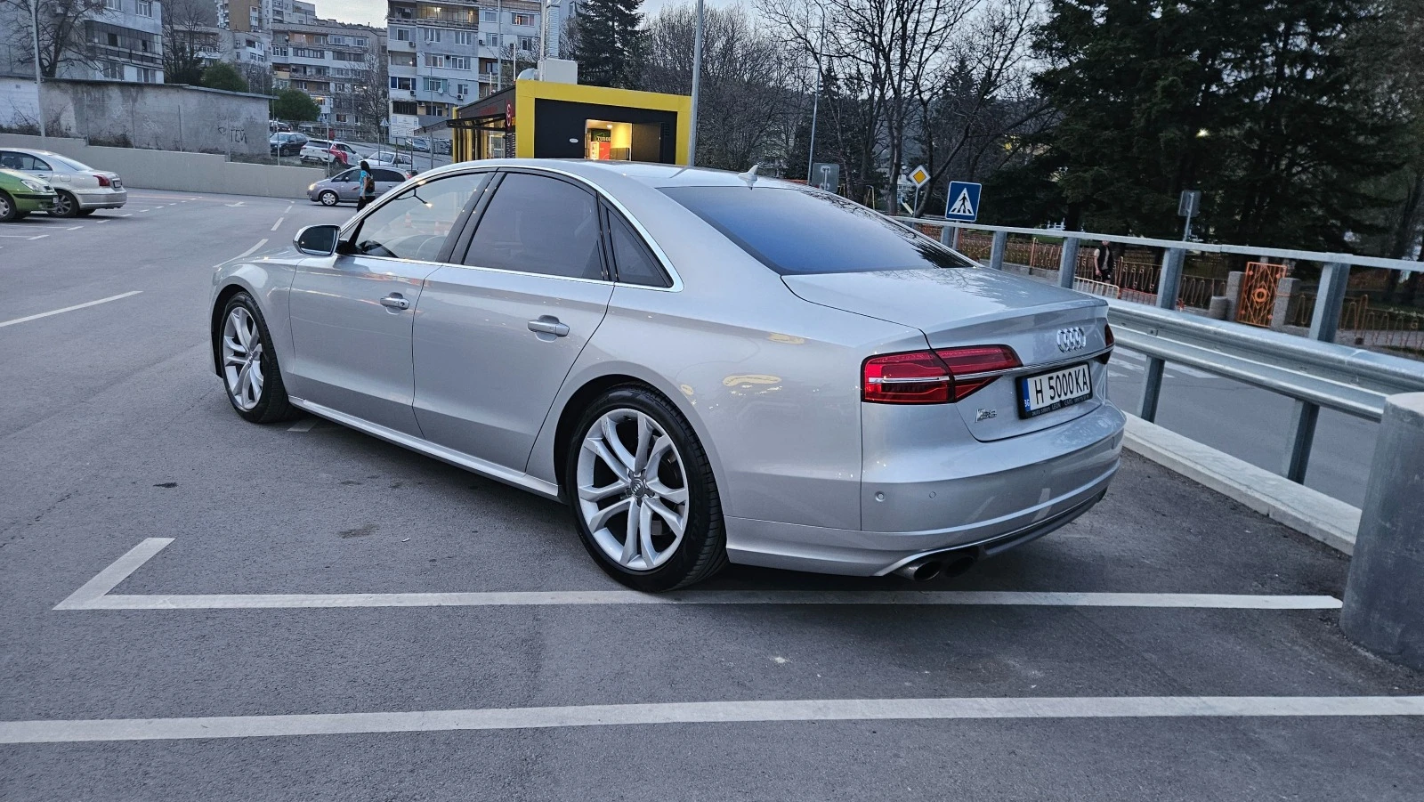 Audi S8 4.0 TFSI - изображение 5