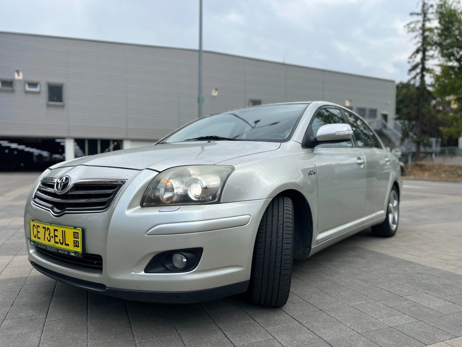 Toyota Avensis D4D - изображение 2