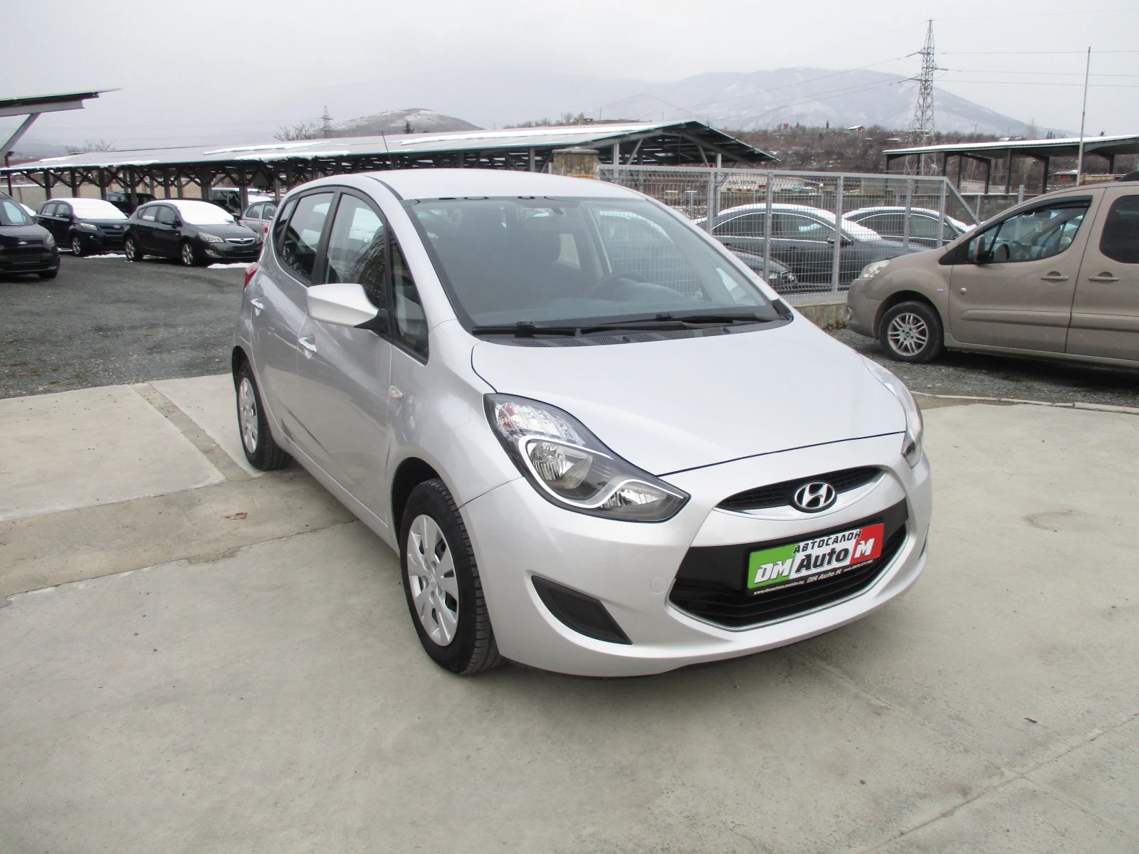 Hyundai Ix20 1.4 ГАЗ-БЕНЗИН КАТО НОВА - изображение 2