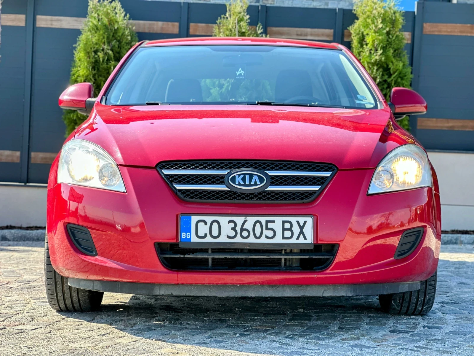 Kia Ceed 1.6CRDI/90HP* ПЪЛНА СЕРВИЗНА ИСТОРИЯ* ТОП*  - изображение 2
