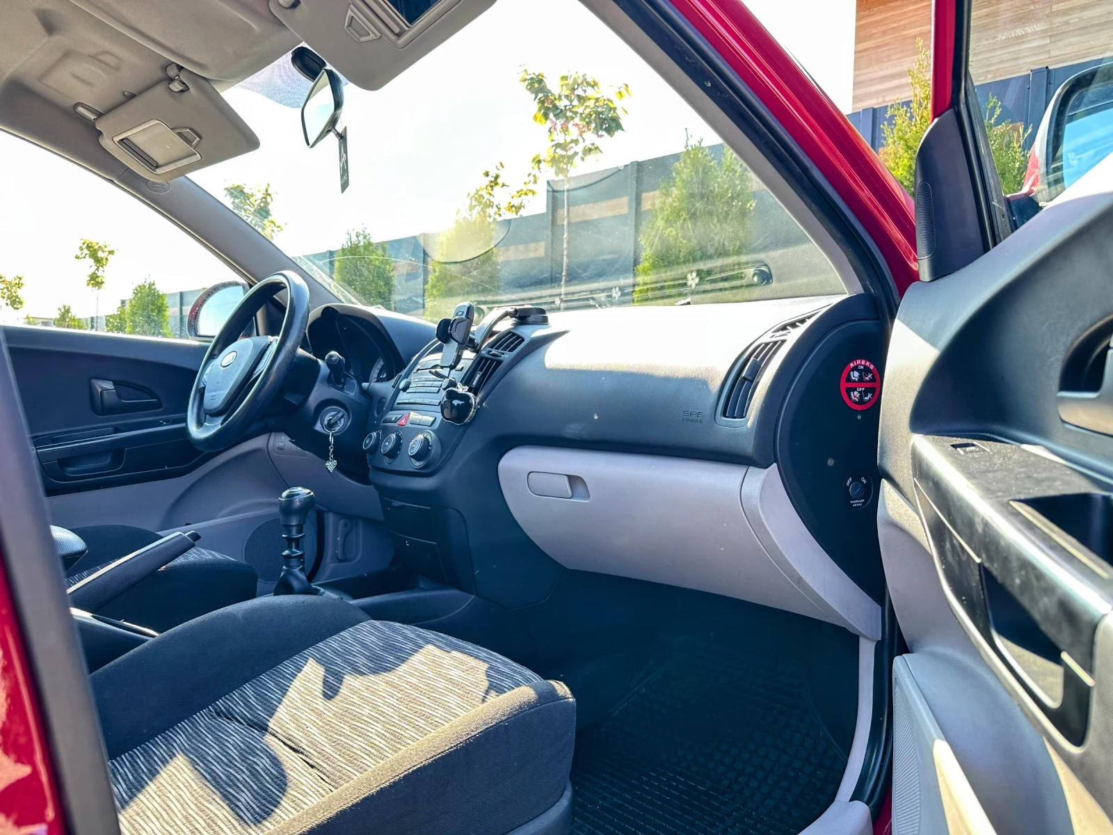 Kia Ceed 1.6CRDI/90HP* ПЪЛНА СЕРВИЗНА ИСТОРИЯ* ТОП*  - изображение 10