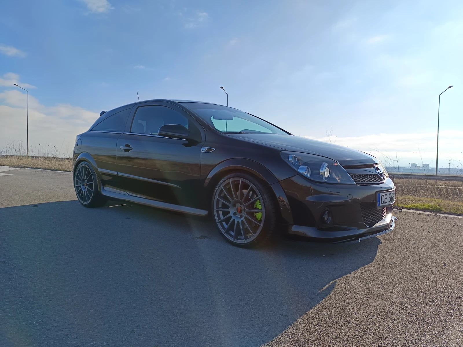 Opel Astra OPC - изображение 2