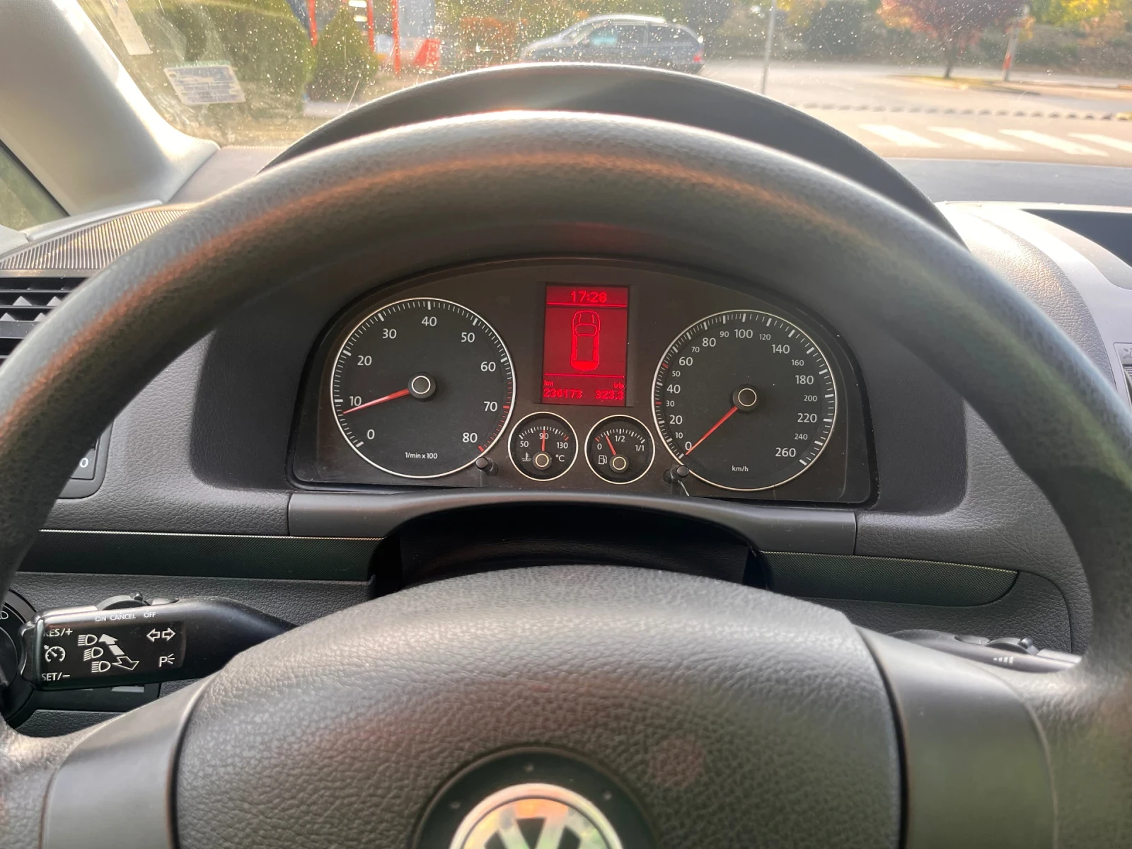 VW Touran TSI | Mobile.bg   15