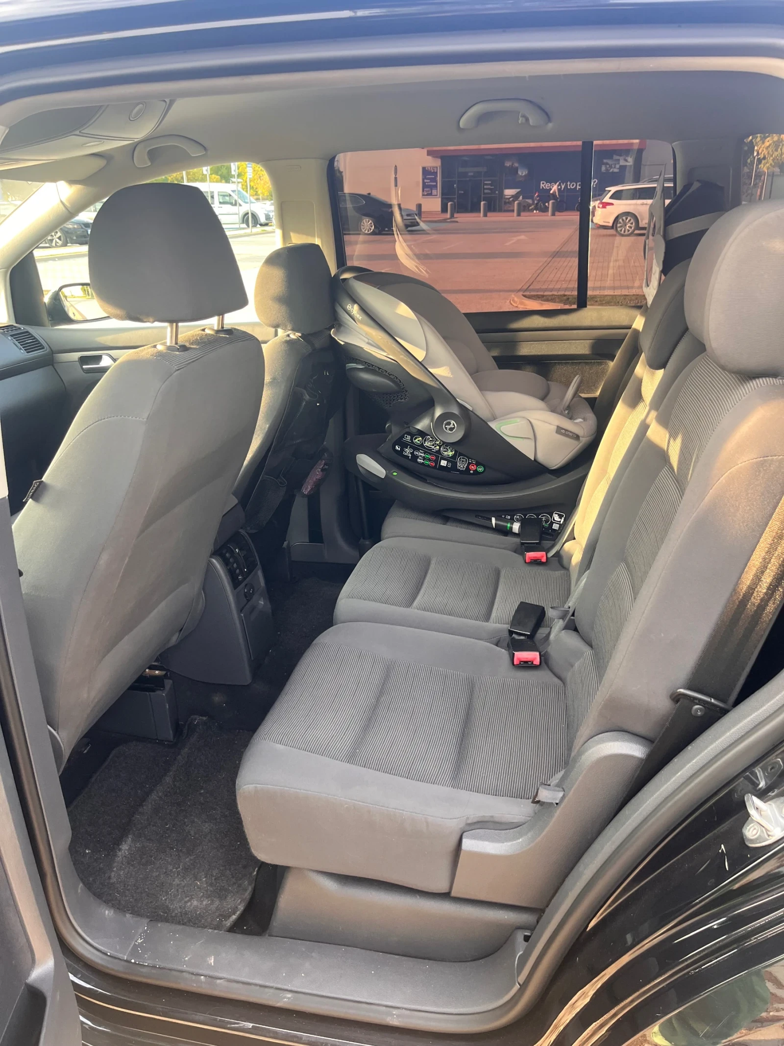 VW Touran TSI | Mobile.bg   11