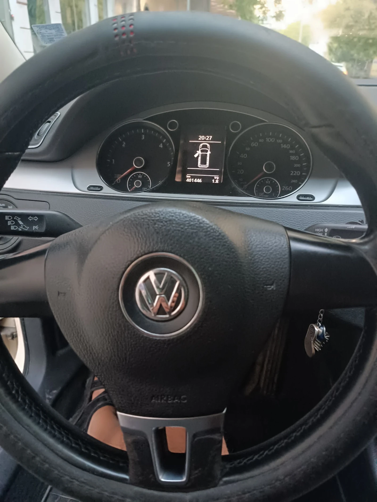 VW Passat B7 - изображение 3
