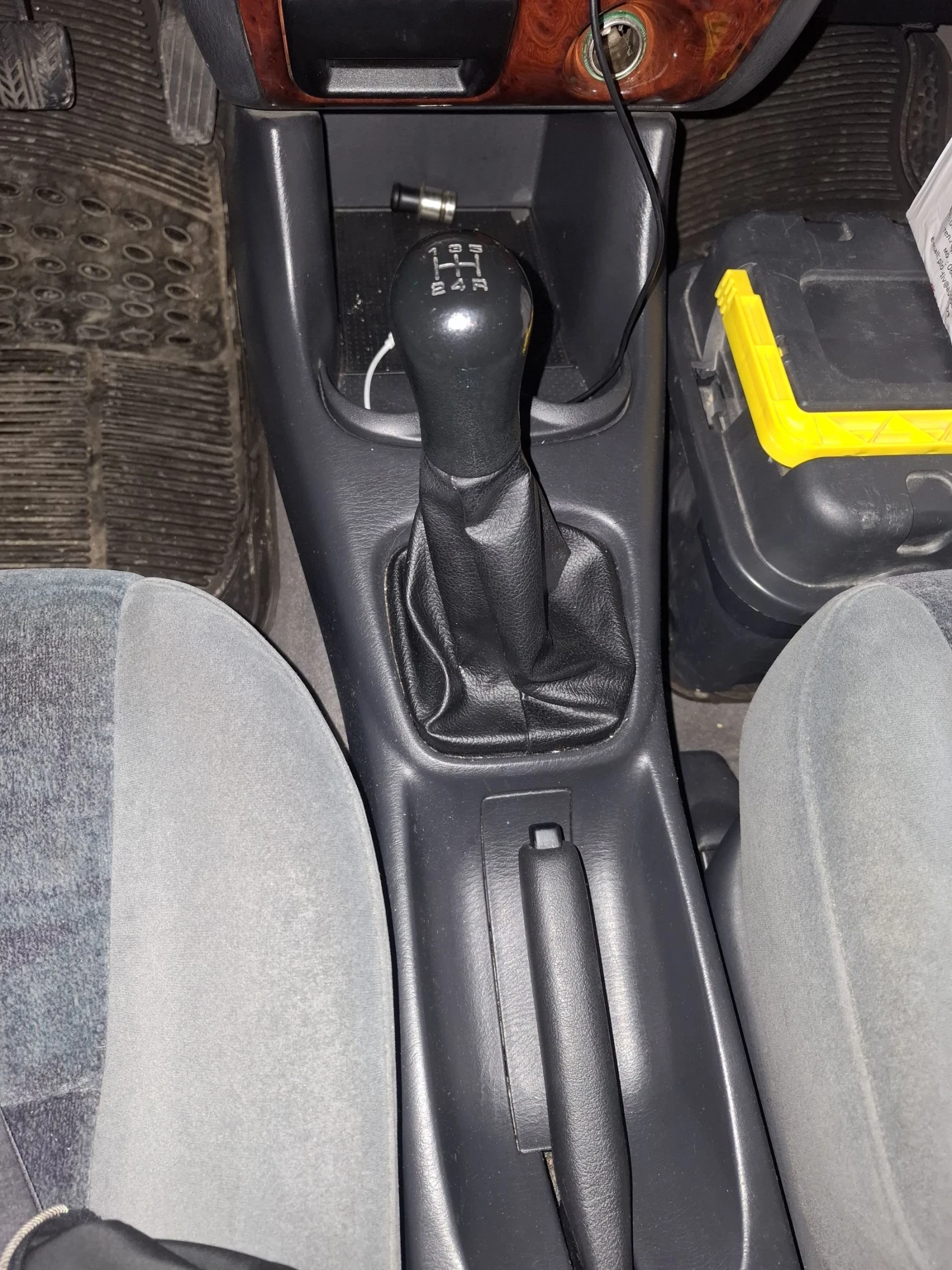 Mazda 626  - изображение 6