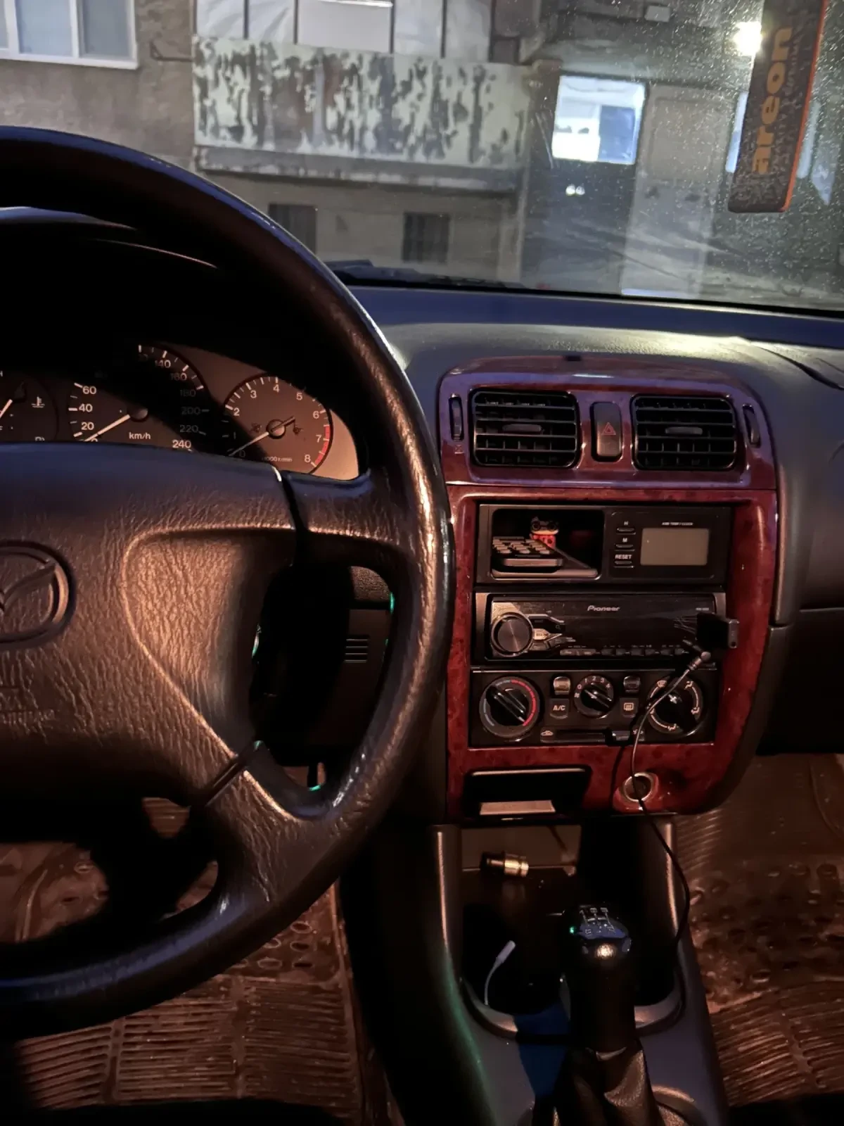 Mazda 626  - изображение 2