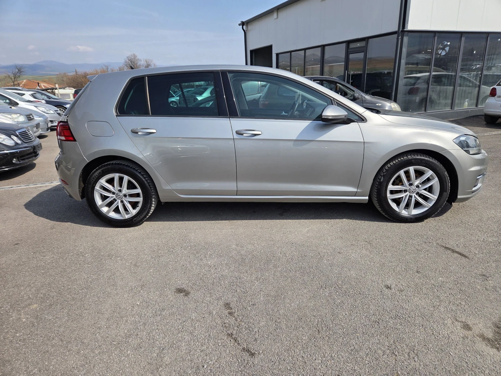VW Golf 2017г./ 1.6tdi/ EURO 6, снимка 4 - Автомобили и джипове - 53922181