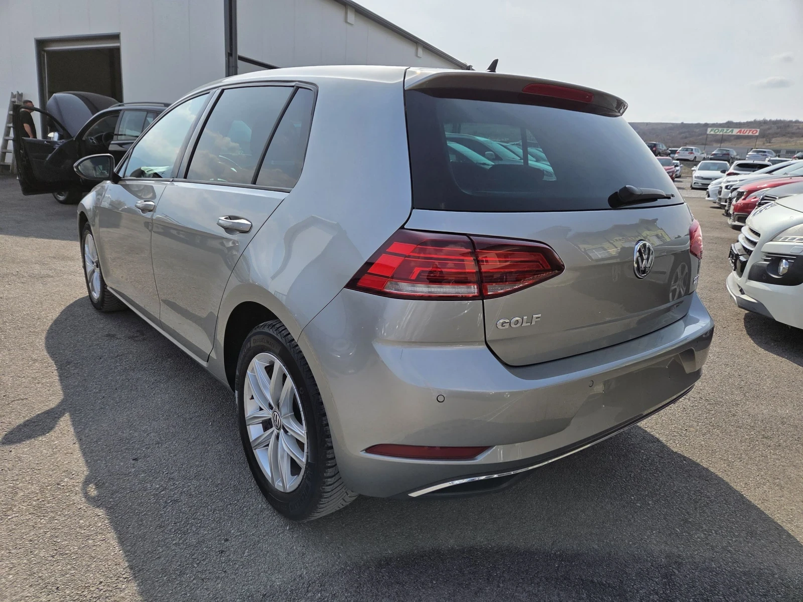 VW Golf 2017г./ 1.6tdi/ EURO 6, снимка 7 - Автомобили и джипове - 53922181