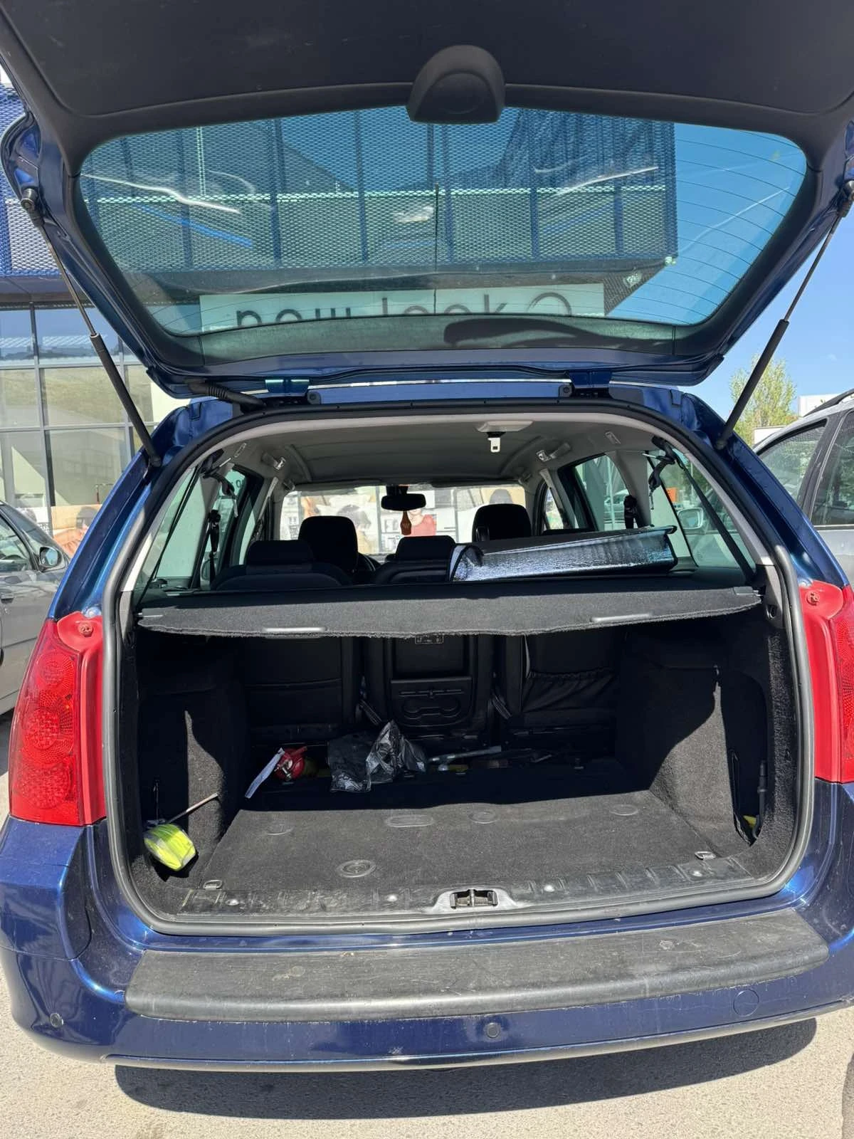 Peugeot 307 Facelift 1.6, снимка 5 - Автомобили и джипове - 54320896