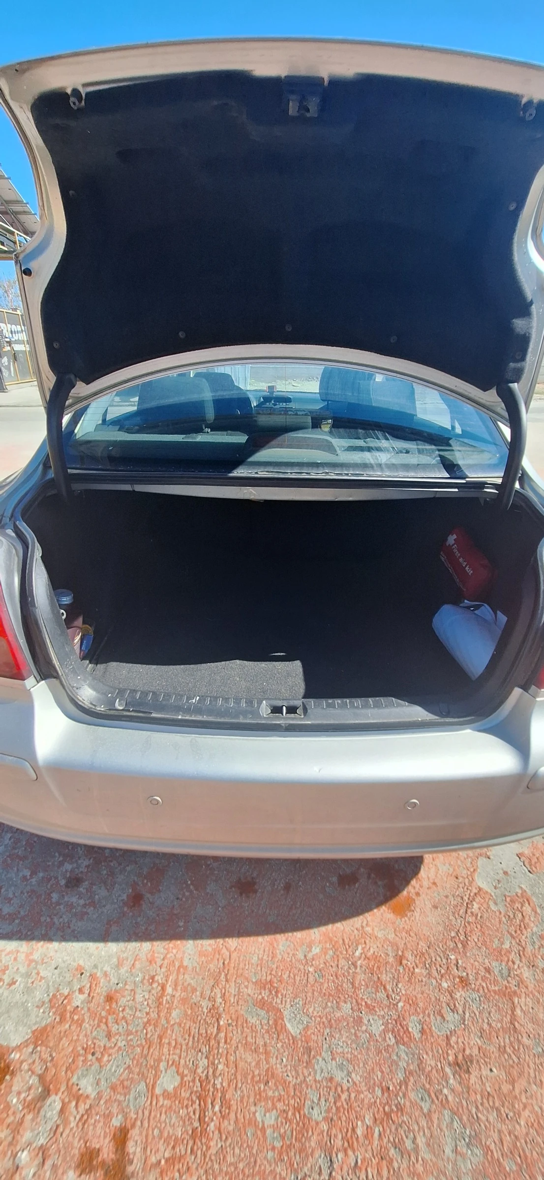 Toyota Avensis, снимка 7 - Автомобили и джипове - 54321643