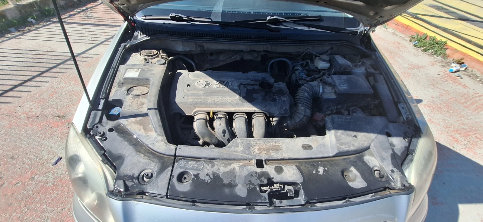 Toyota Avensis, снимка 4 - Автомобили и джипове - 54321643