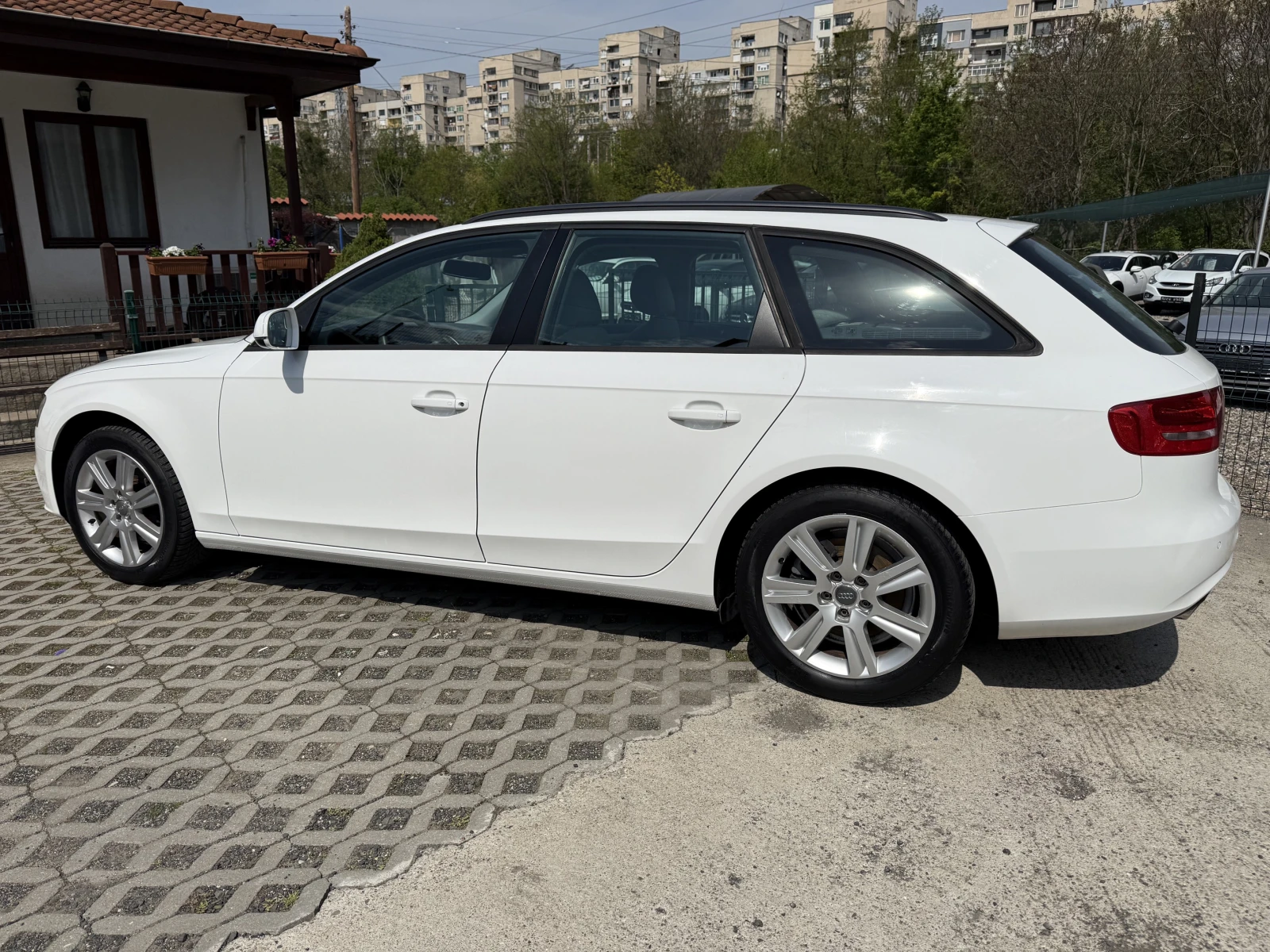 Audi A4 2.0TDI Quattro, снимка 7 - Автомобили и джипове - 54353405