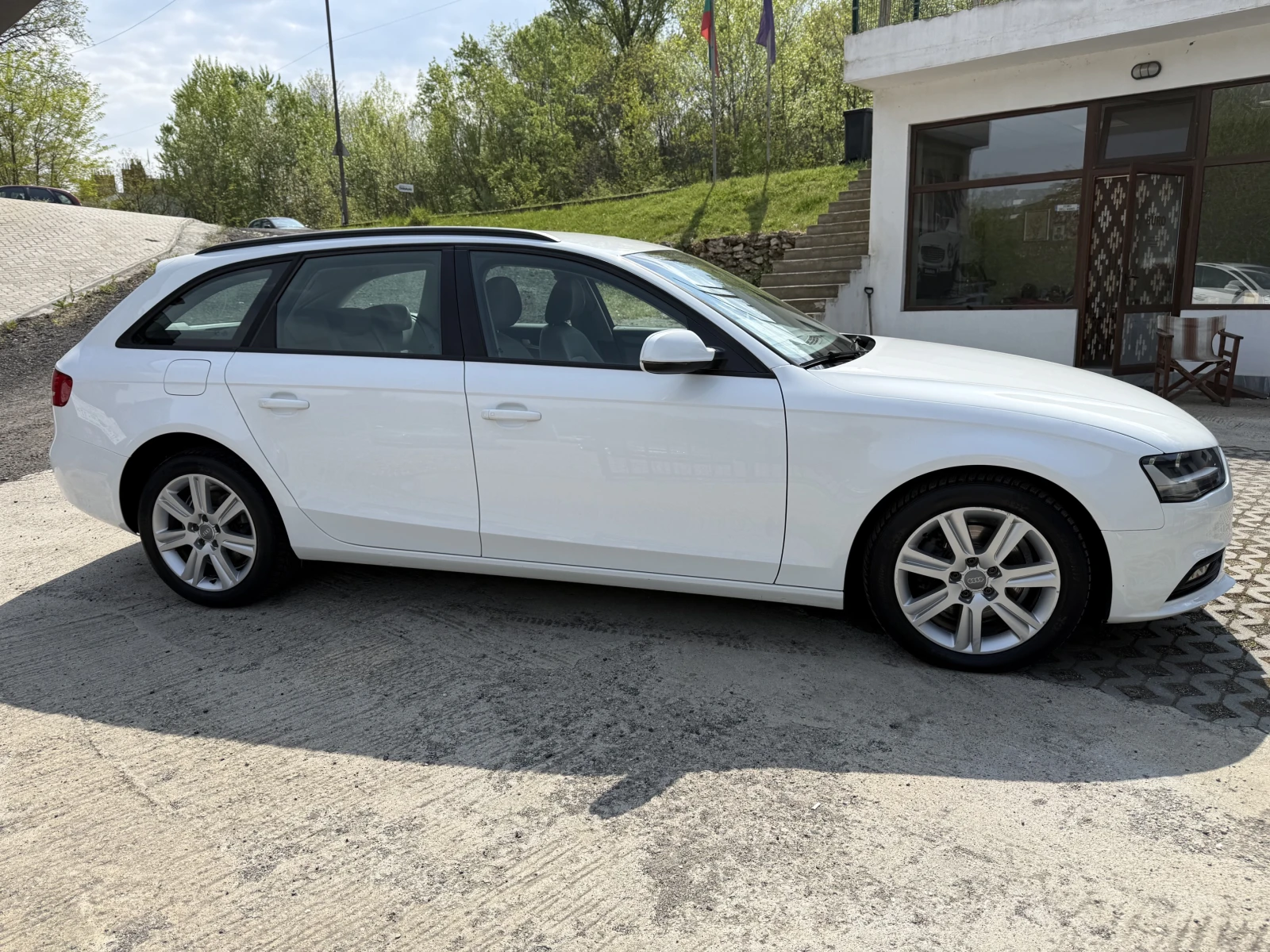 Audi A4 2.0TDI Quattro, снимка 3 - Автомобили и джипове - 54353405