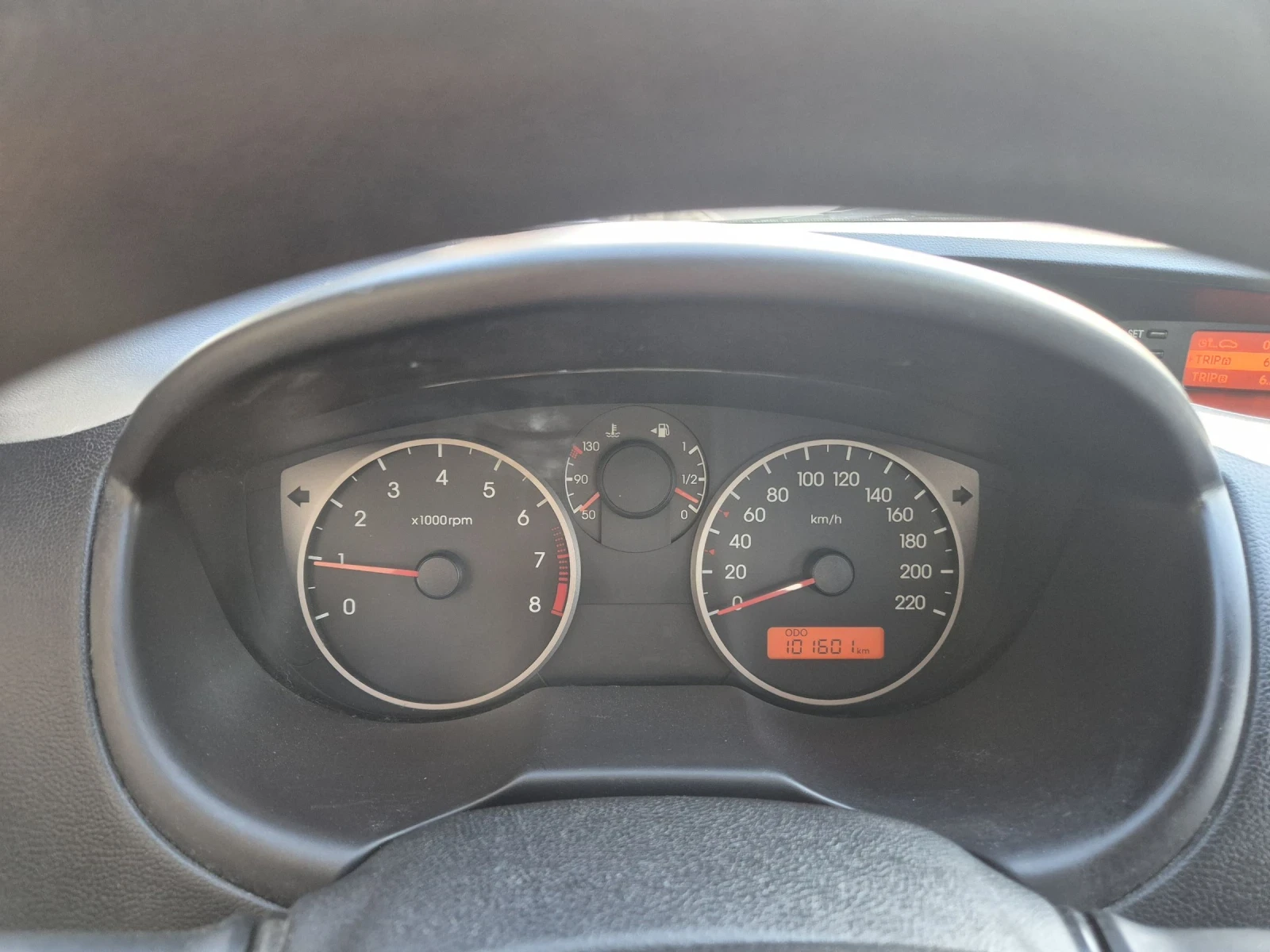 Hyundai I20 1.3i, снимка 12 - Автомобили и джипове - 54416899