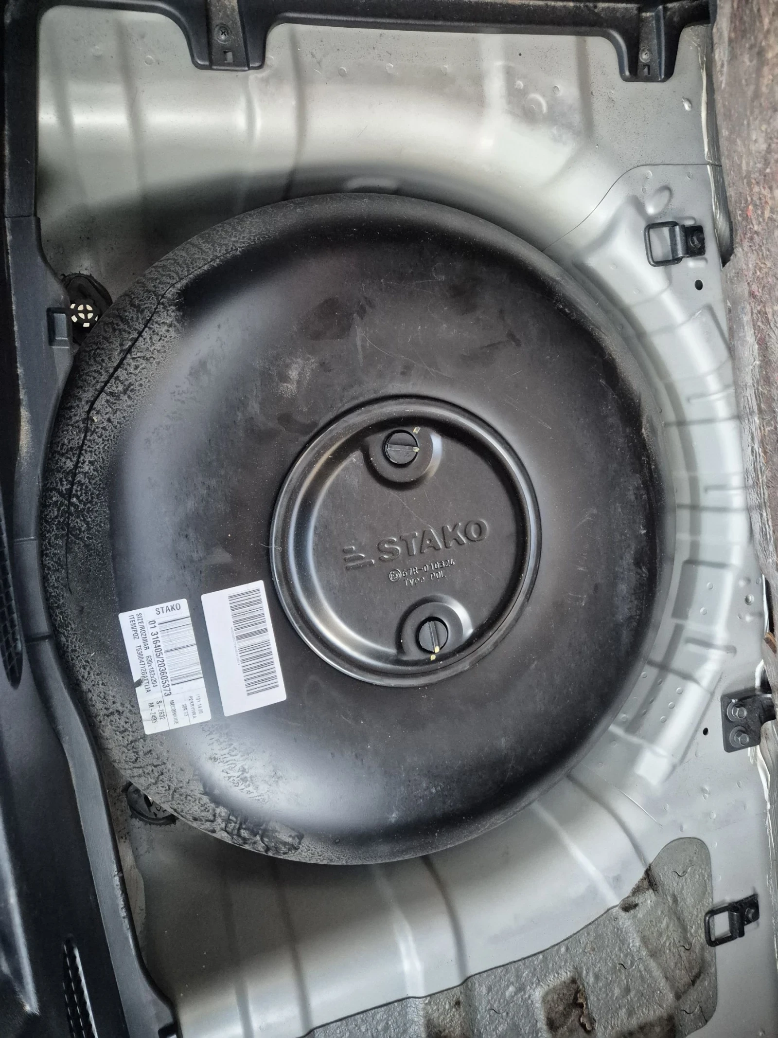 Hyundai I20 1.3i, снимка 14 - Автомобили и джипове - 54416899