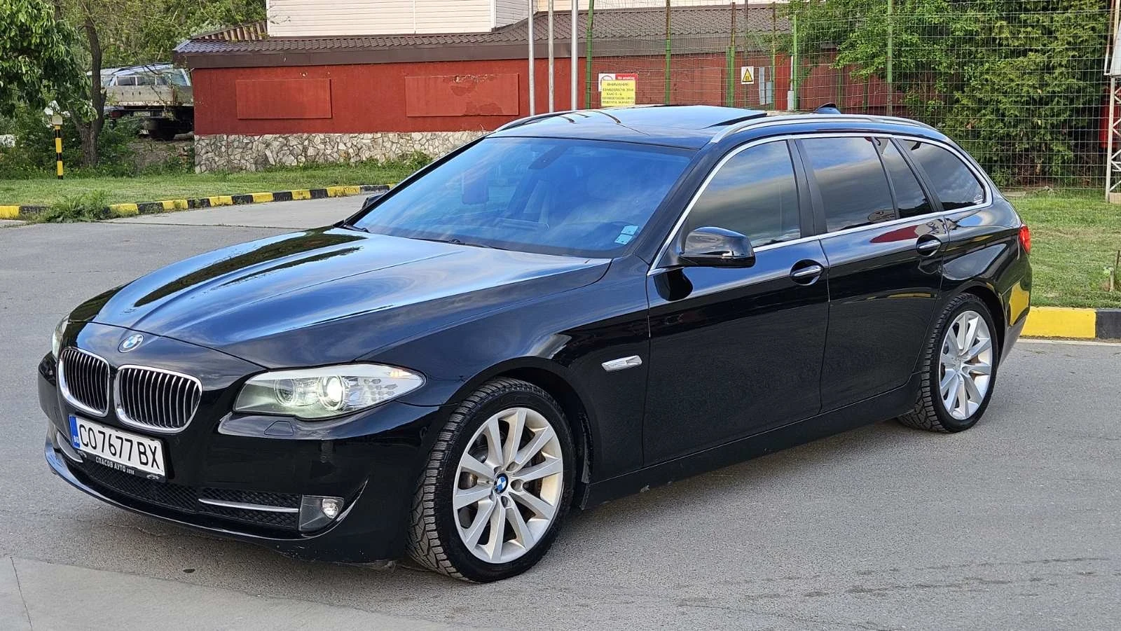 BMW 520 ЛИЗИНГ, снимка 8 - Автомобили и джипове - 54546366