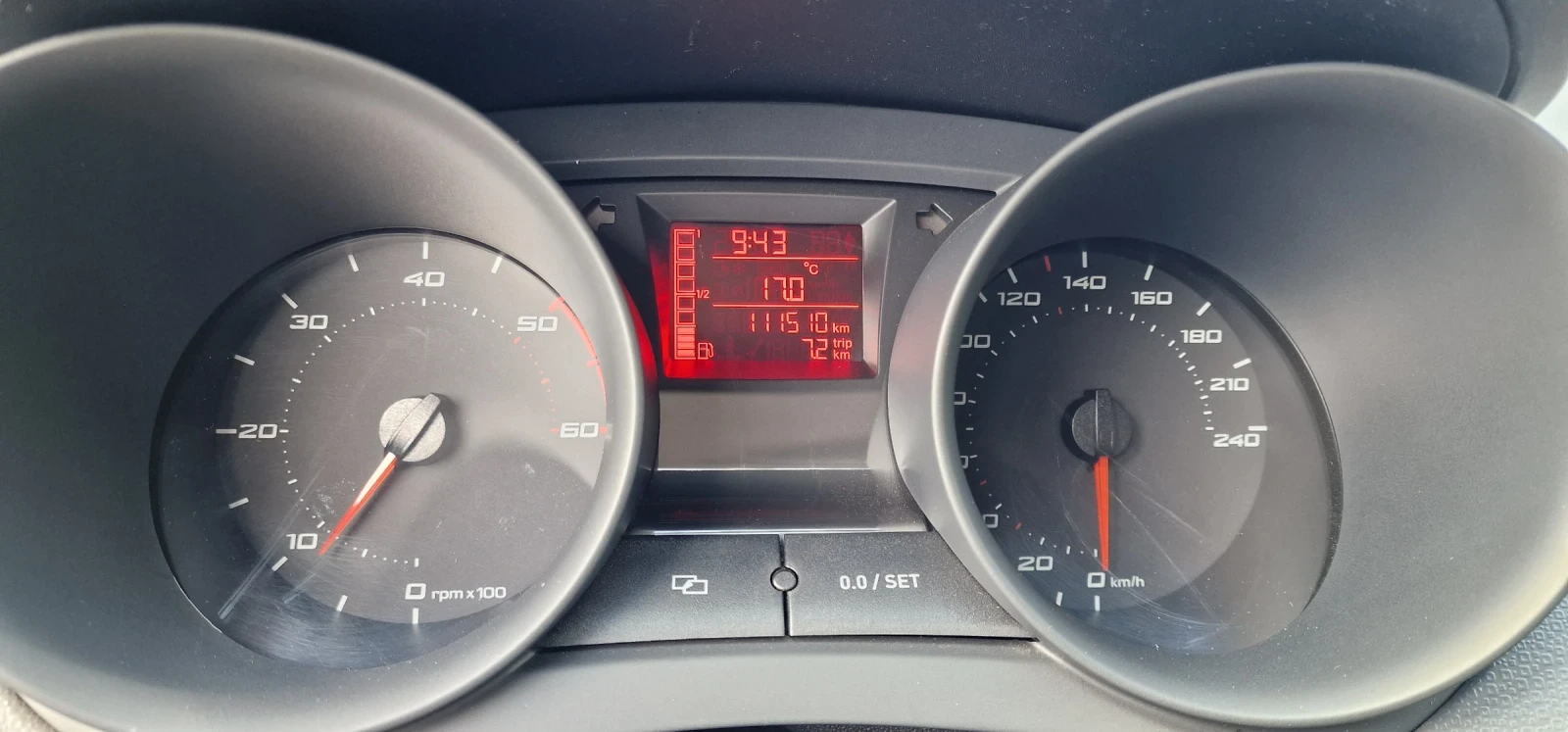 Seat Ibiza 1.2 TDI 75 HP, снимка 9 - Автомобили и джипове - 54725913