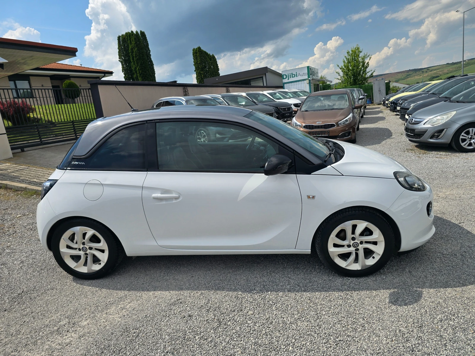 Opel Adam 1.4i-87k.c-AVTOMATIC-EURO6, снимка 4 - Автомобили и джипове - 54869274