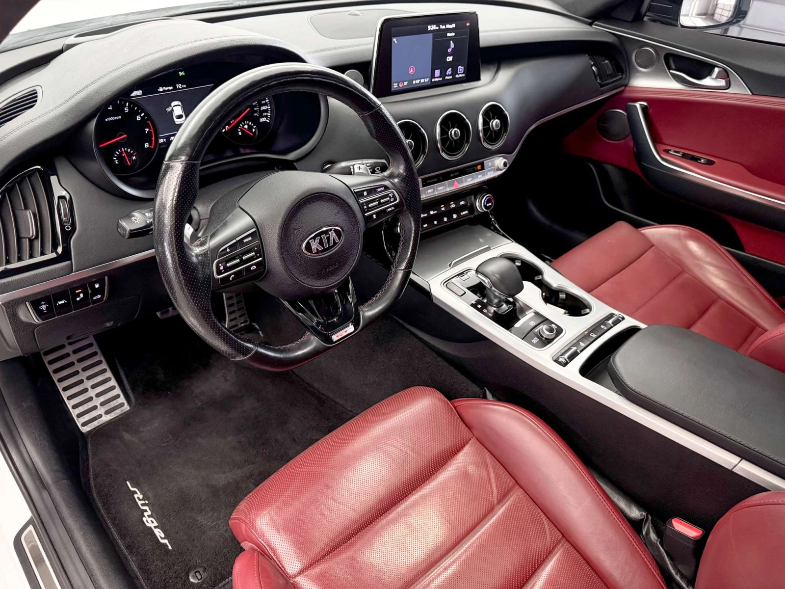 Kia Stinger GT Limited  | 3.3 Twin Turbo | ЦЕНА ДО БГ, снимка 10 - Автомобили и джипове - 54870608