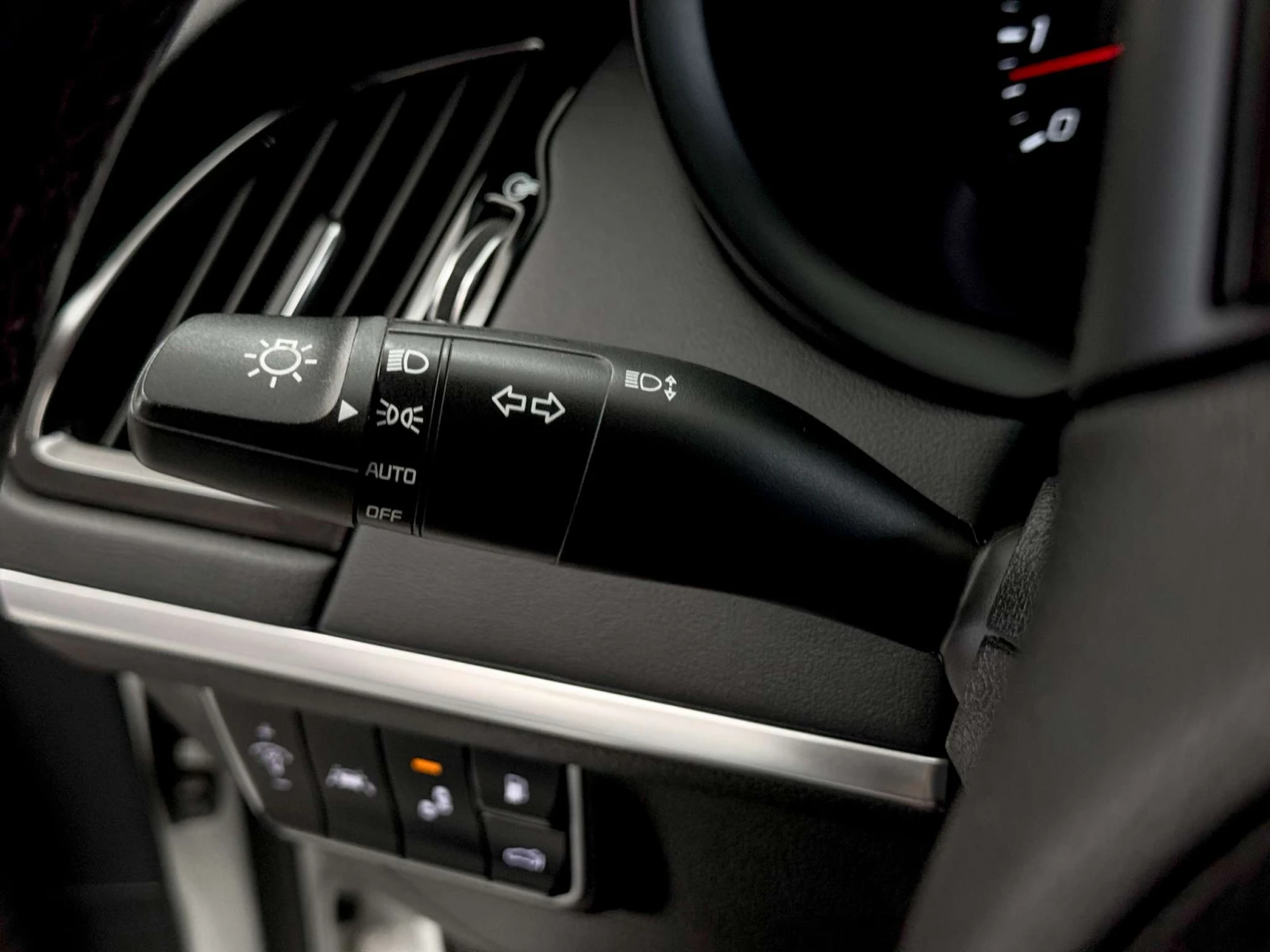 Kia Stinger GT Limited  | 3.3 Twin Turbo | ЦЕНА ДО БГ, снимка 16 - Автомобили и джипове - 54870608