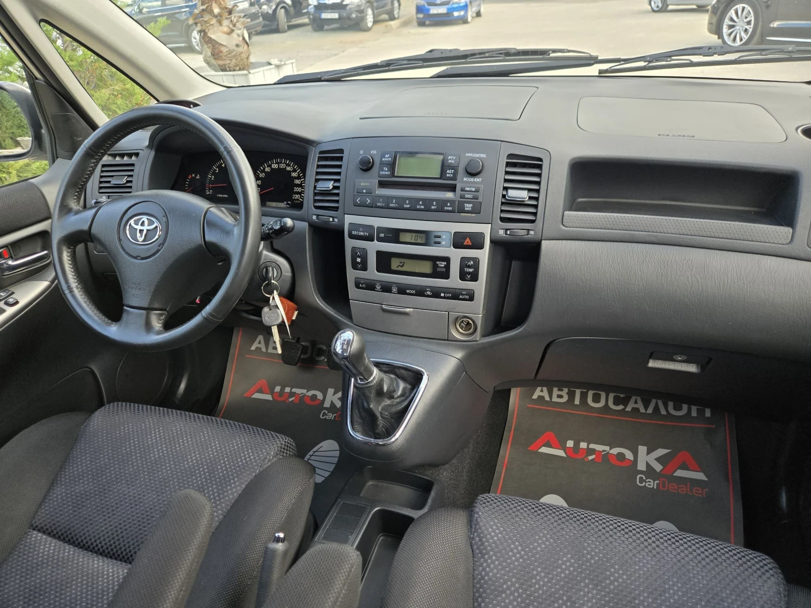 Toyota Corolla verso 1.6VVTI-110кс= 92.000км= КЛИМАТРОНИК= УНИКАТ, снимка 13 - Автомобили и джипове - 54933347