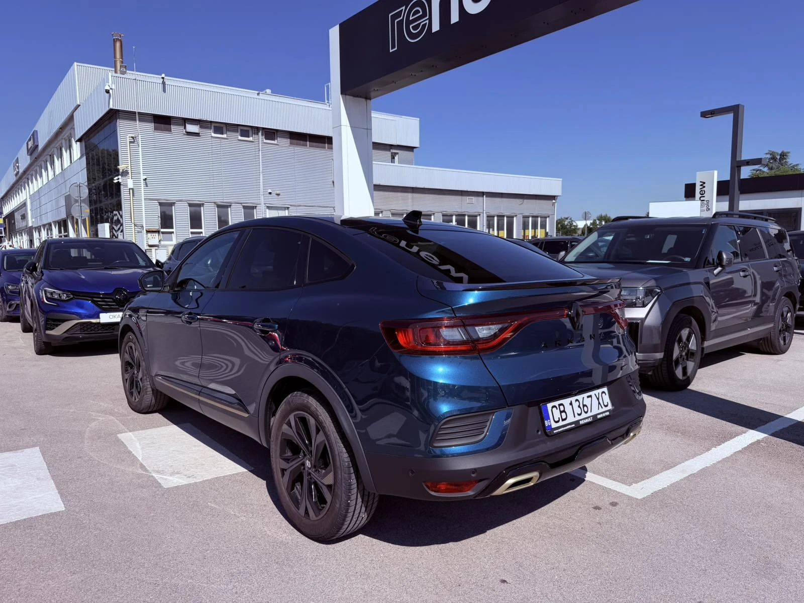 Renault Arkana 1.6 E-Tech Full Hybrid 145k.c., снимка 6 - Автомобили и джипове - 55043913