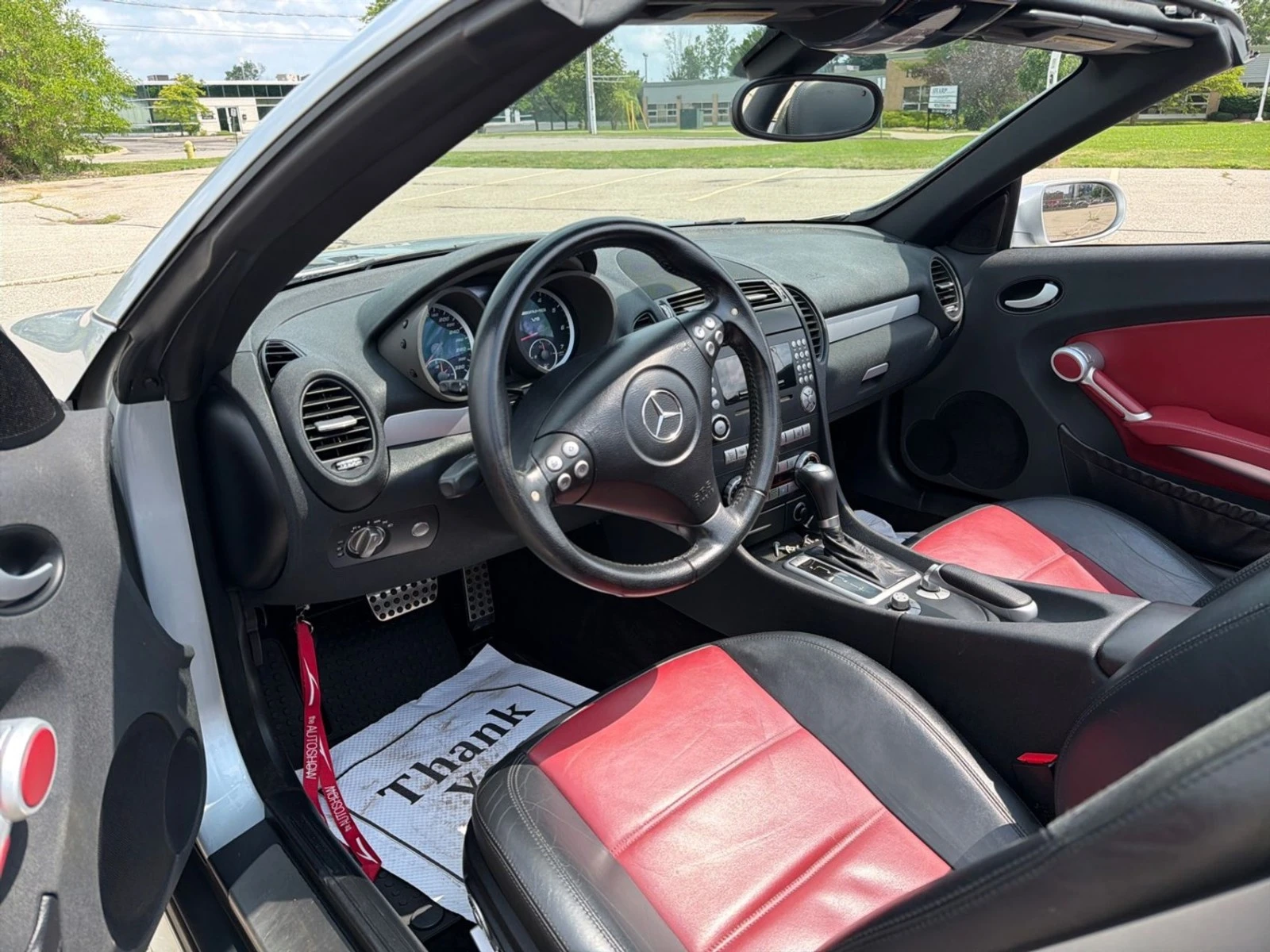 Mercedes-Benz SLK 55 AMG * AвтоКредит * (ЦЕНА ДО БГ), снимка 11 - Автомобили и джипове - 55602948