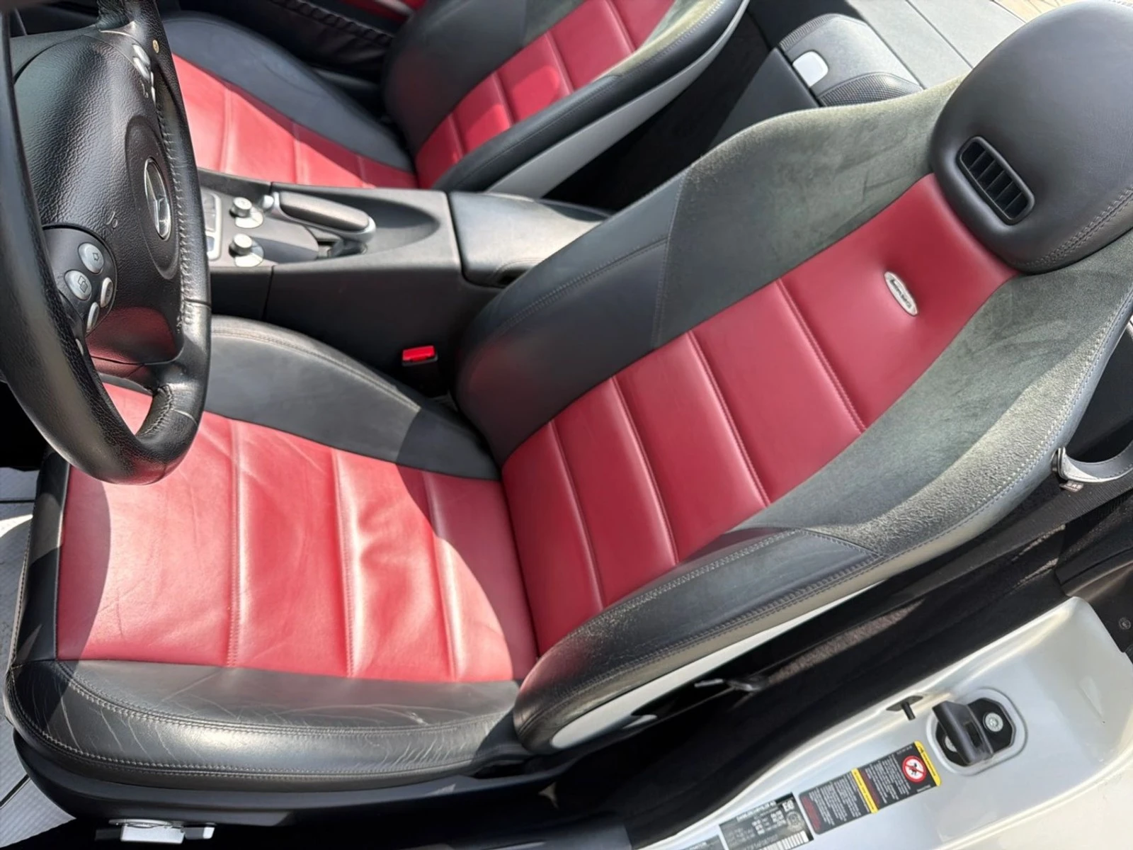 Mercedes-Benz SLK 55 AMG * AвтоКредит * (ЦЕНА ДО БГ), снимка 13 - Автомобили и джипове - 55602948