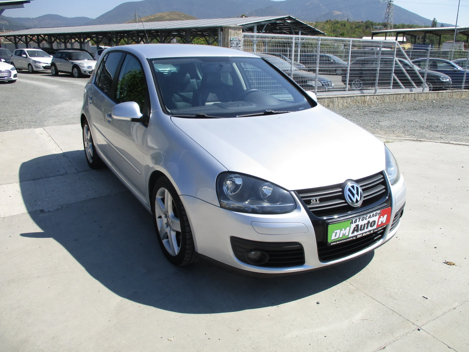 VW Golf 1.9TDI/105кс./6-СКОРОСТИ/КАТО НОВА, снимка 2 - Автомобили и джипове - 55736124