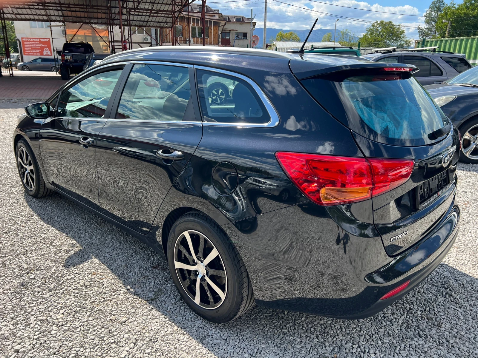 Kia Ceed 1.6 ECO* ШВЕЙЦАРИЯ* , снимка 7 - Автомобили и джипове - 56103230