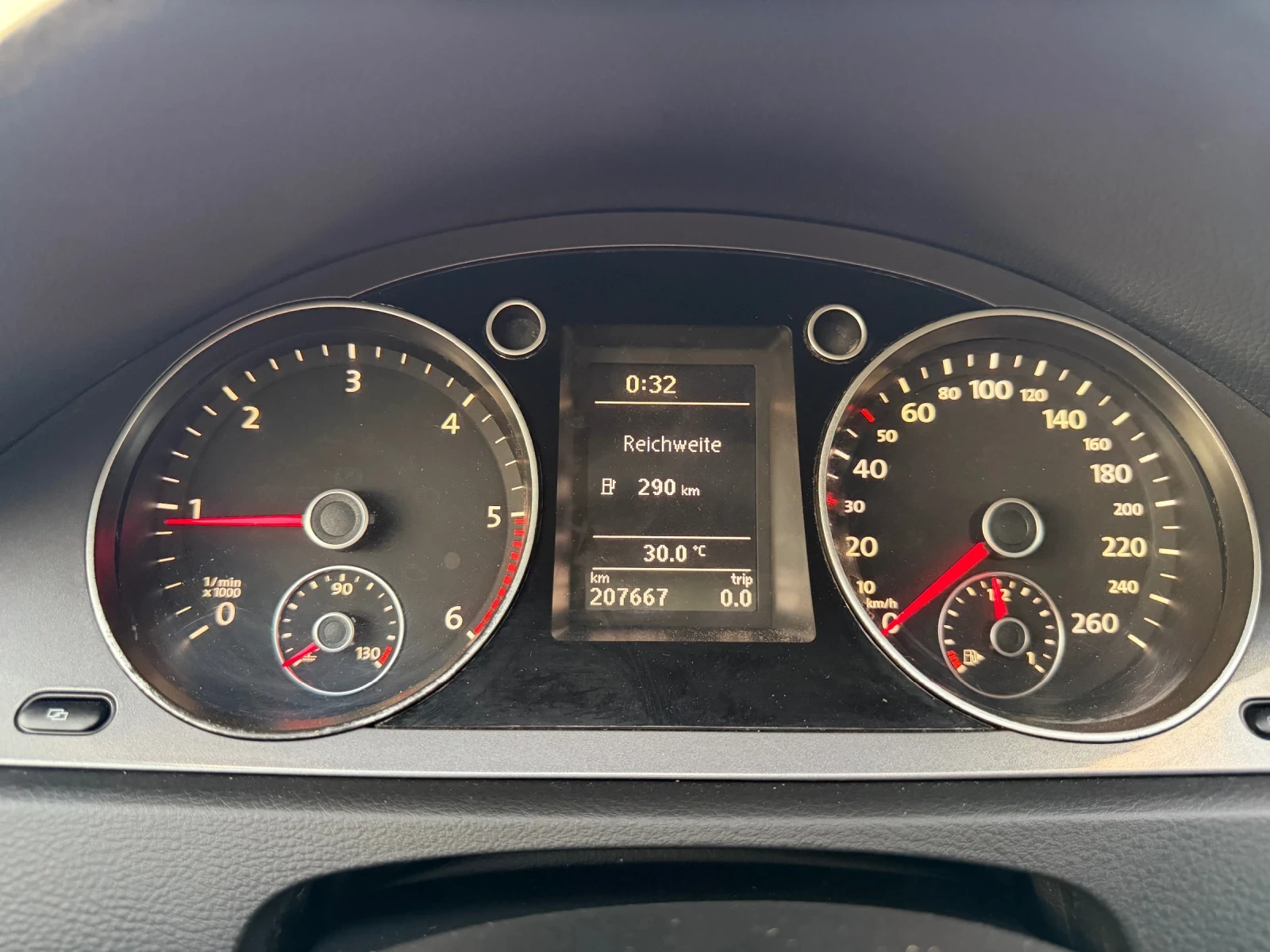 VW Passat 2.0TDI-110PS-НАВИ, снимка 13 - Автомобили и джипове - 56155720