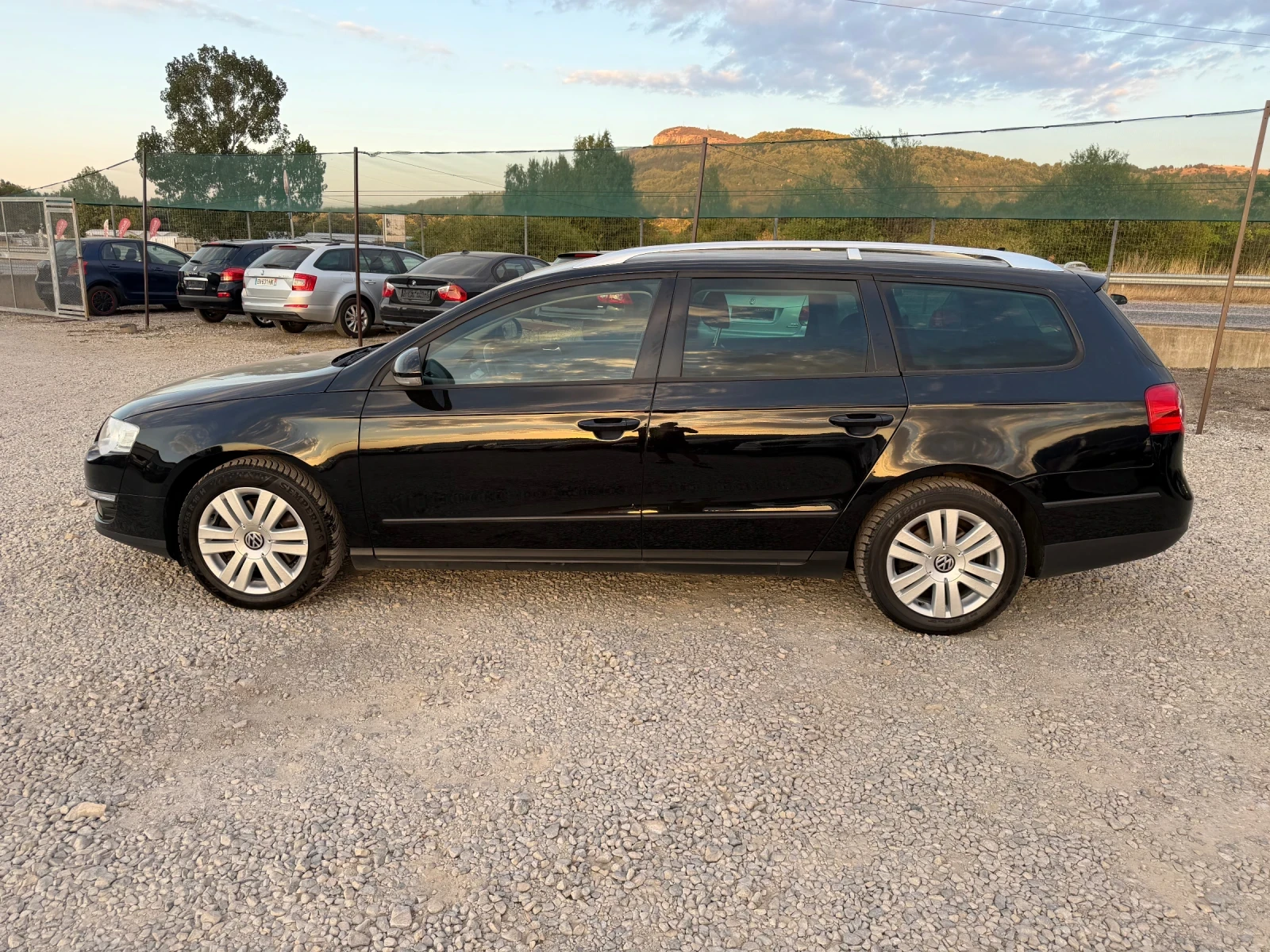VW Passat 2.0TDI-110PS-НАВИ, снимка 8 - Автомобили и джипове - 56155720