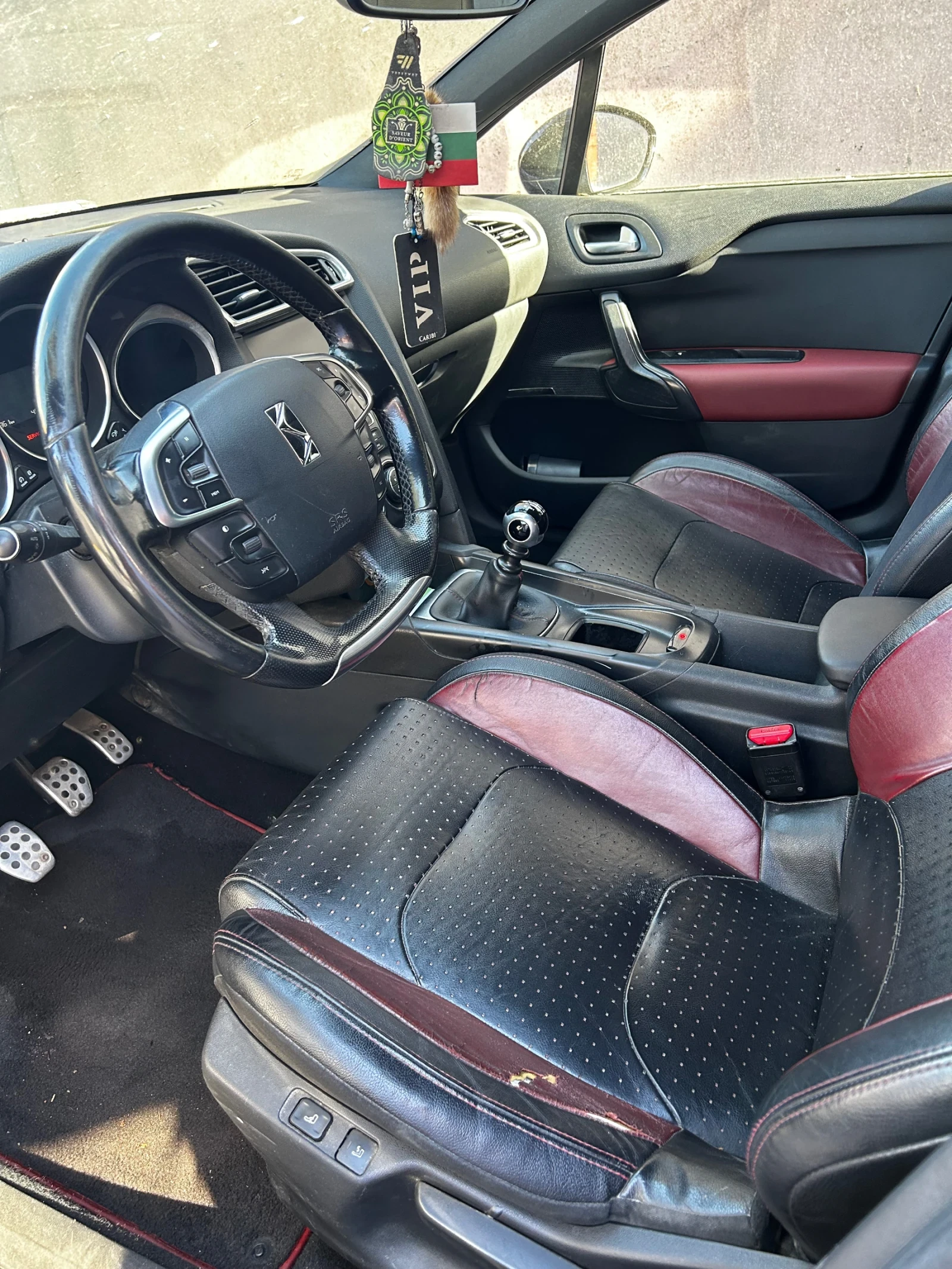 Citroen DS4, снимка 4 - Автомобили и джипове - 56347509